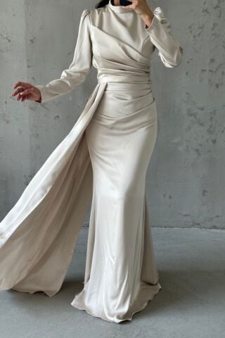 Drapeli Kuyruk Detaylı Tesettür Abiye Taş