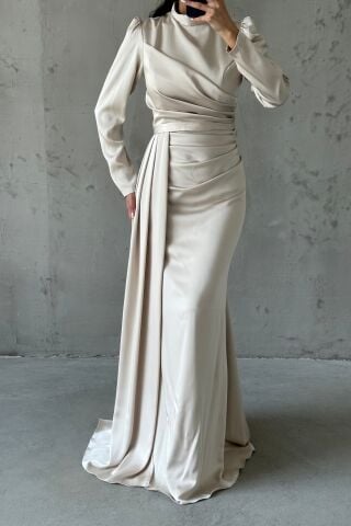 Drapeli Kuyruk Detaylı Tesettür Abiye Taş