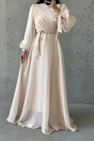 Drapeli Kuşak Detaylı Janjan Kumaş Tesettür Abiye Krem