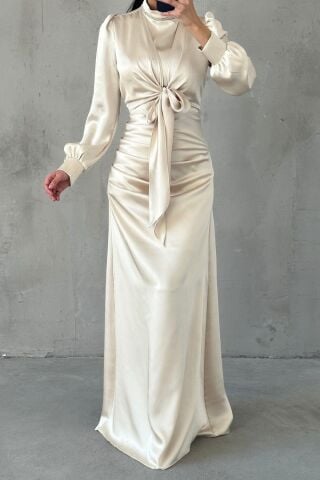 Kusursuz Detaylar Saten Tesettür Abiye Taş