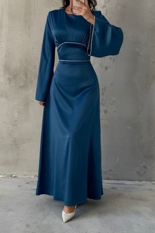 Kolları ve Beli İnci Taş Detaylı  Volan Kol Saten Tesettür Abiye İndigo