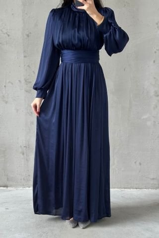 Zarif İnce Piliseli Organze Tesettür Abiye Lacivert