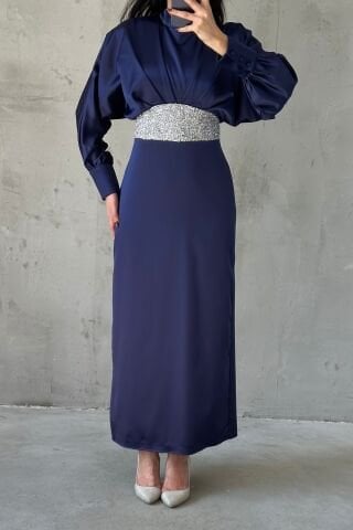 Modern Tasarım Kolu Düğmeli Saten Tesettür Abiye Lacivert