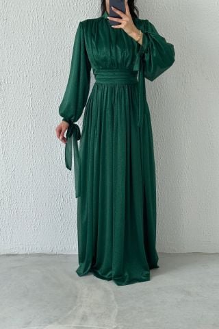 Koldan Detaylı Simli Tesettür Abiye Yeşil