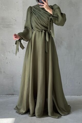 Drapeli Kuşak Detaylı Janjan Kumaş Tesettür Abiye Haki