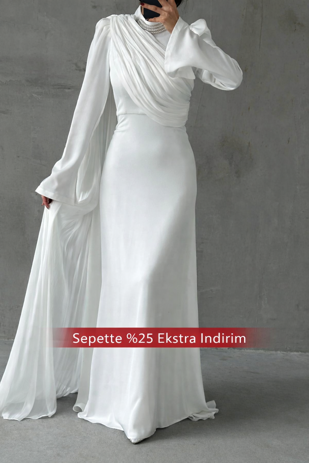 Modern Tasarım Drapeli Taş Detaylı Tesettür Abiye Ekru