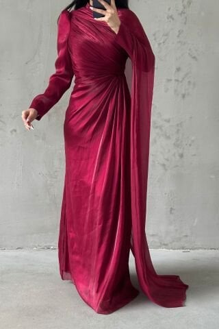 Omuzdan Pelerin Detaylı Janjan Tesettür Abiye Bordo