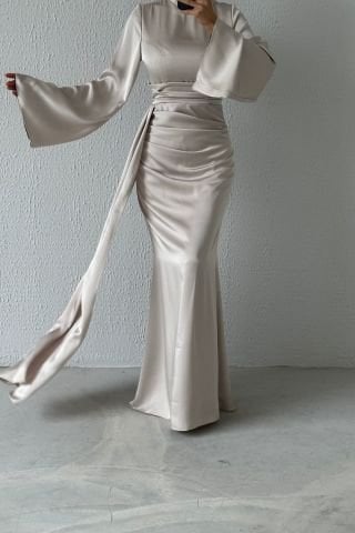 Kuyruk Detaylı Saten Tesettür Abiye Taş