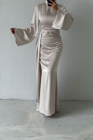 Kuyruk Detaylı Saten Tesettür Abiye Taş