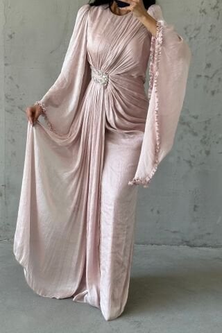 Işıltılı Kol Detaylı Janjan Tesettür Abiye Pudra