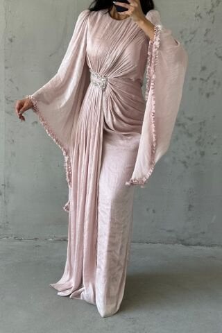 Işıltılı Kol Detaylı Janjan Tesettür Abiye Pudra