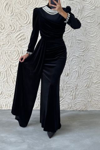 İncilerle Süslenmiş Şık Kadife Tesettür Abiye Siyah