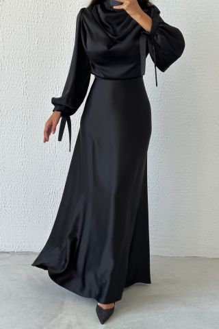 Dökümlü Akıcı Saten Kumaş Tesettür Abiye Siyah