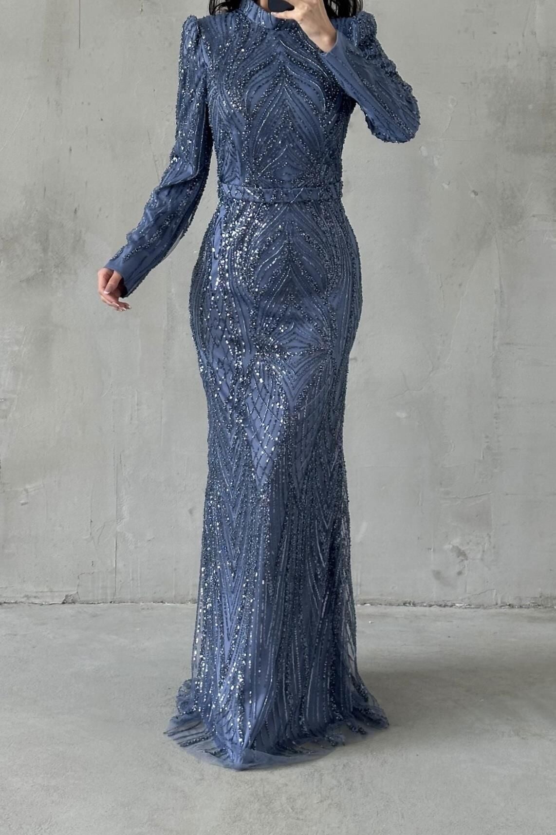 فستان سهرة فيلورا حجاب نيلي