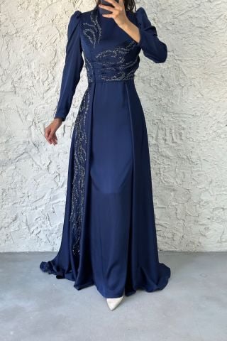 Eşsiz Taş Detaylı Pelerinli Lacivert Tesettür Abiye