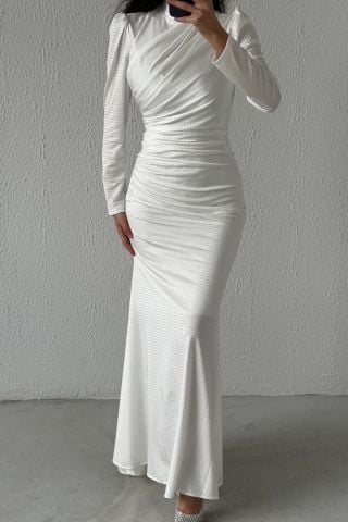 Boydan İnce Detaylı Sendi Tesettür Abiye Ekru