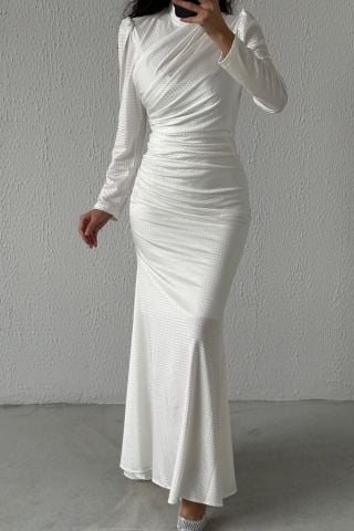 Boydan İnce Detaylı Sendi Tesettür Abiye Ekru