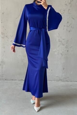 Kol Detaylı Eşsiz Tasarım Saten Tesettür Abiye Saks Mavisi
