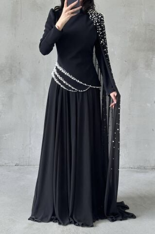 Lunessa Hijab Evening Dress Black