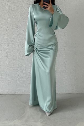 Arkadan Bağlama Detaylı Basic Saten Tesettür Abiye Mint Yeşili