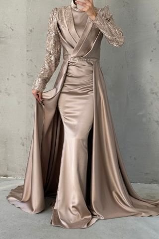 Işıltışı Taş Detaylı Pelerinli Saten Tesettür Abiye Vizon