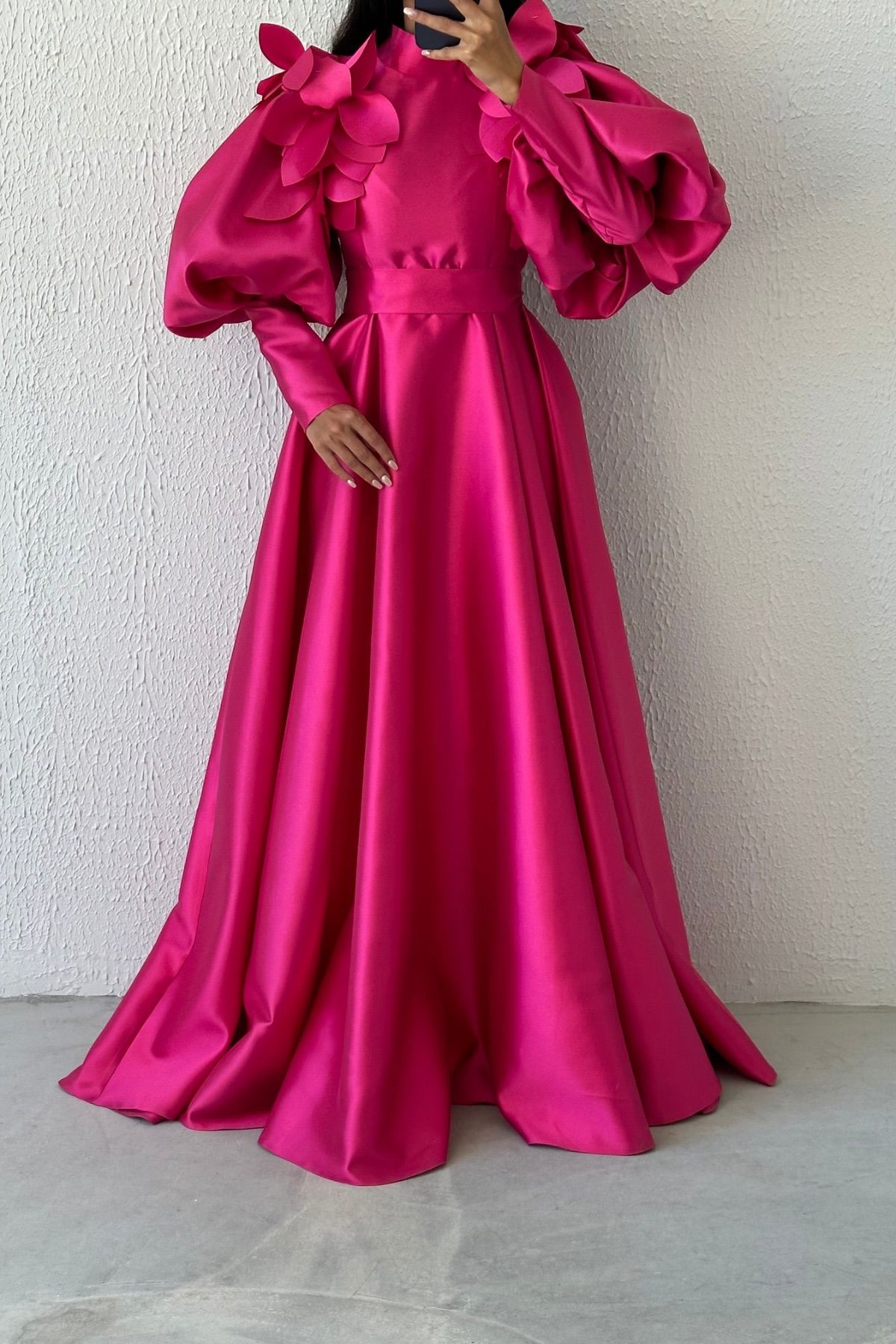 Sparkly Brooch Balloon Sleeve Satin Hijab Evening Dress Fuchsia