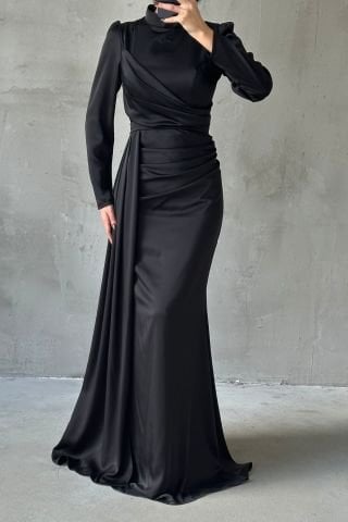 Drapeli Kuyruk Detaylı Tesettür Abiye Siyah