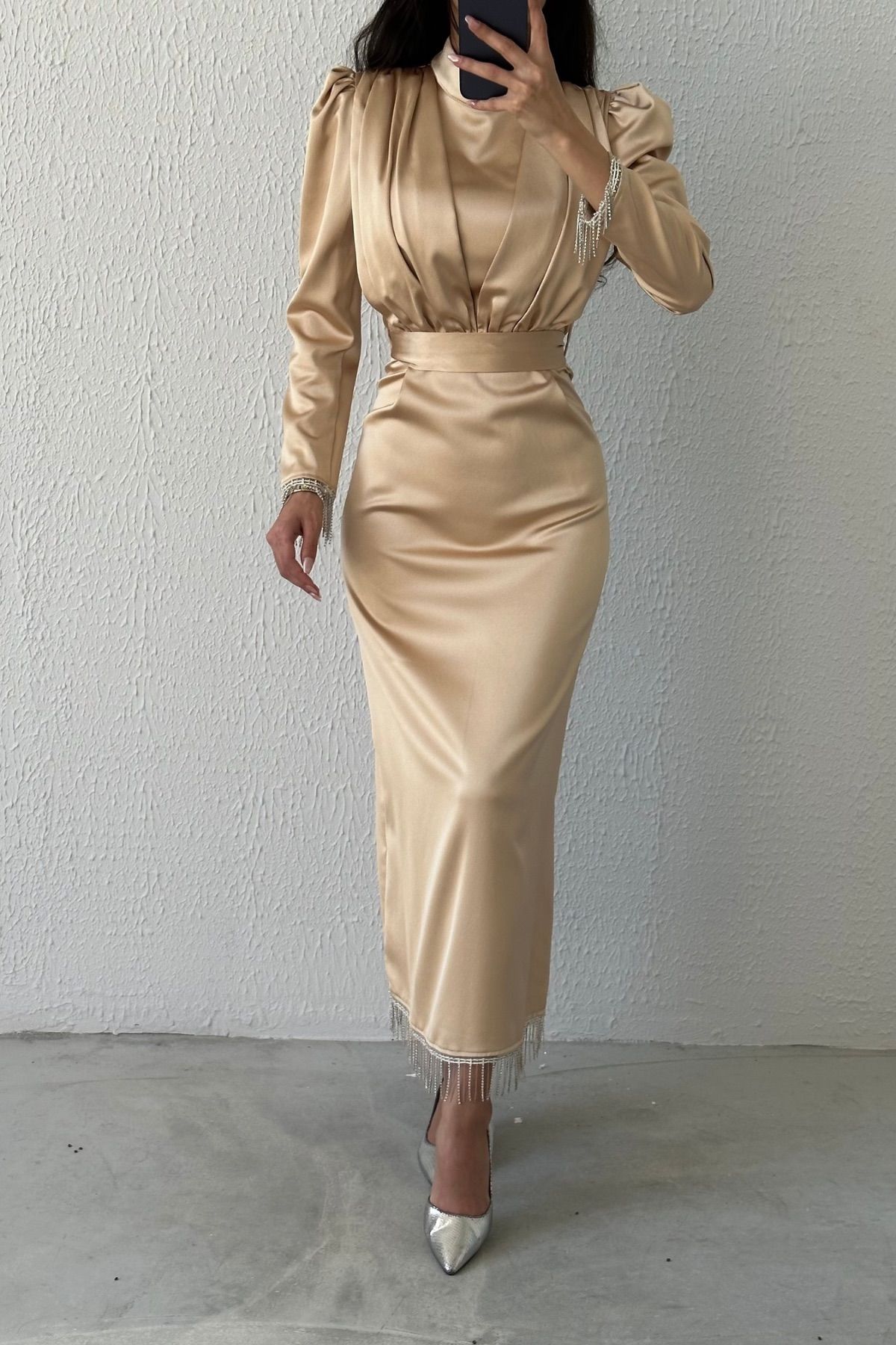 Etek Ucu Ve Kol Ucu Zincirli Saten Tesettür Abiye Taş