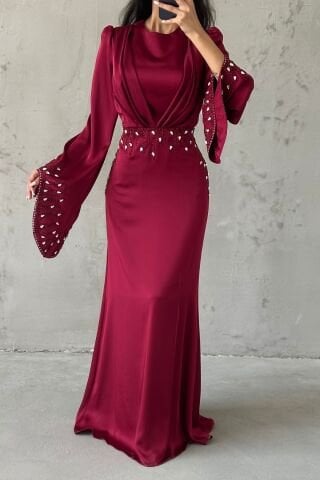 Zerafet Işıltısı Saten Tesettür Abiye Bordo