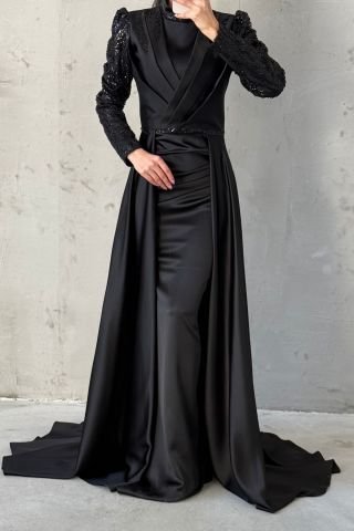 Işıltışı Taş Detaylı Pelerinli Saten Tesettür Abiye Siyah