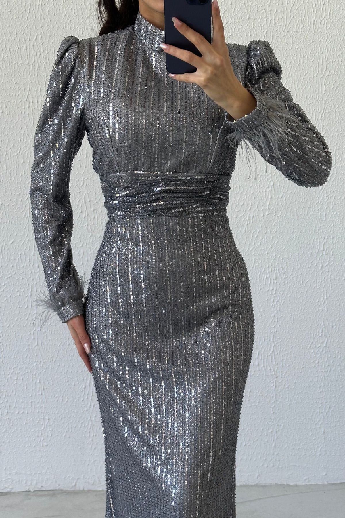 Beli İnce Piliseli Pul Payet Tesettür Abiye Gri