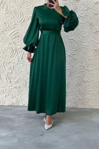 Minimal Şıklık Saten Balon Kol Tesettür Abiye Yeşil