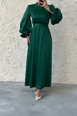 Minimal Şıklık Saten Balon Kol Tesettür Abiye Yeşil