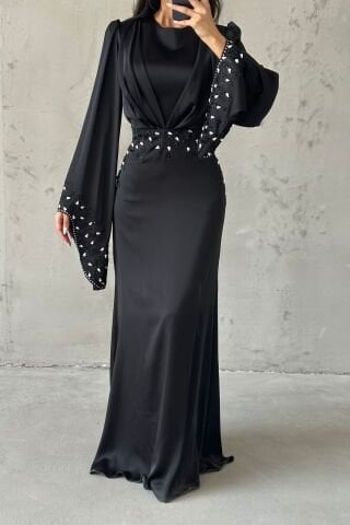 Zerafet Işıltısı Saten Tesettür Abiye Siyah