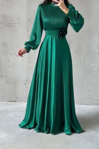 Flower Detailed Pleated Hijab Evening Dress Green