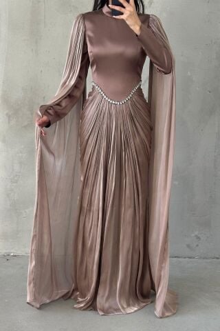 Işıltılı Dokunuş Kol Detaylı Tesettür Abiye Pudra