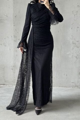 فستان سهرة أسود من ليا حجاب