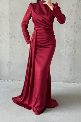 Drapeli Kuyruk Detaylı Tesettür Abiye Bordo