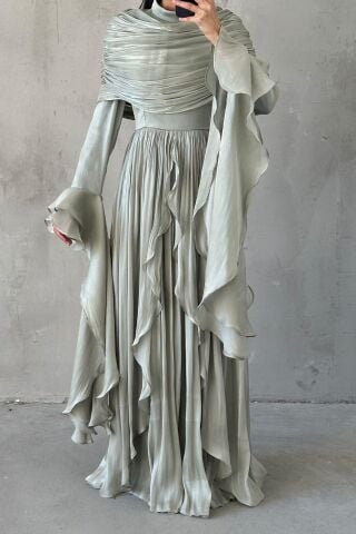 Volan Detaylı Fırfırlı Janjan Tesettür Abiye Mint Yeşili