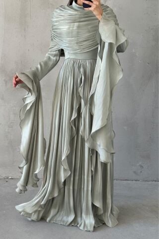 Volan Detaylı Fırfırlı Janjan Tesettür Abiye Mint Yeşili