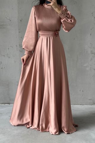 Flower Detailed Pleated Hijab Evening Dress Powder