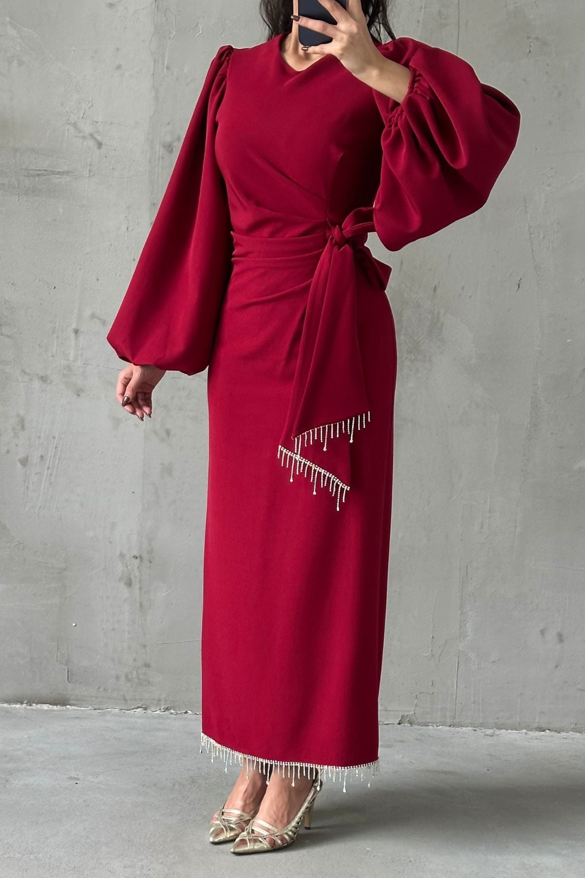 Chain Detailed Waist-Tied Crepe Hijab Evening Dress