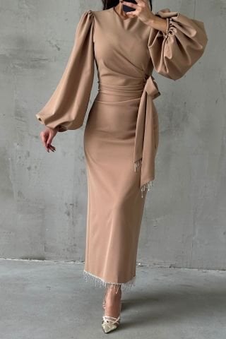 Chain Detailed Waist Tied Crepe Hijab Copper