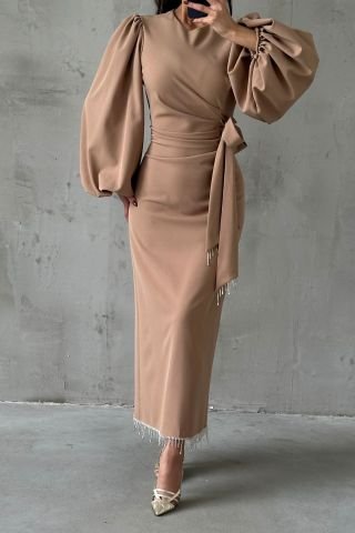 Chain Detailed Waist Tied Crepe Hijab Copper