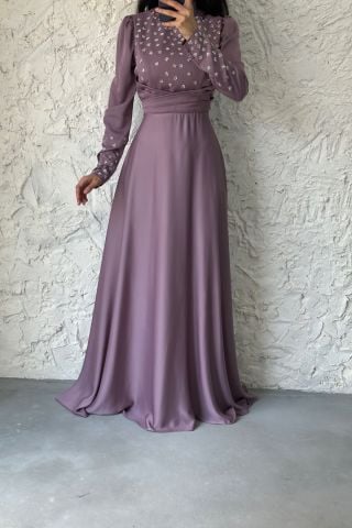 Kolu Ve Üstü Taş Detaylı Saten Tesettür Abiye Lila