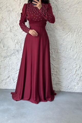 Kolu Ve Üstü Taş Detaylı Saten Tesettür Abiye Bordo