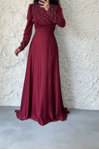 Kolu Ve Üstü Taş Detaylı Saten Tesettür Abiye Bordo