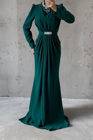 Elegant Gathered Detailed Belted Crepe Hijab Evening Dress Green