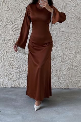 Satin Pearl: Flounce Sleeve Chain Detailed Modest Evening Dress Light Brown