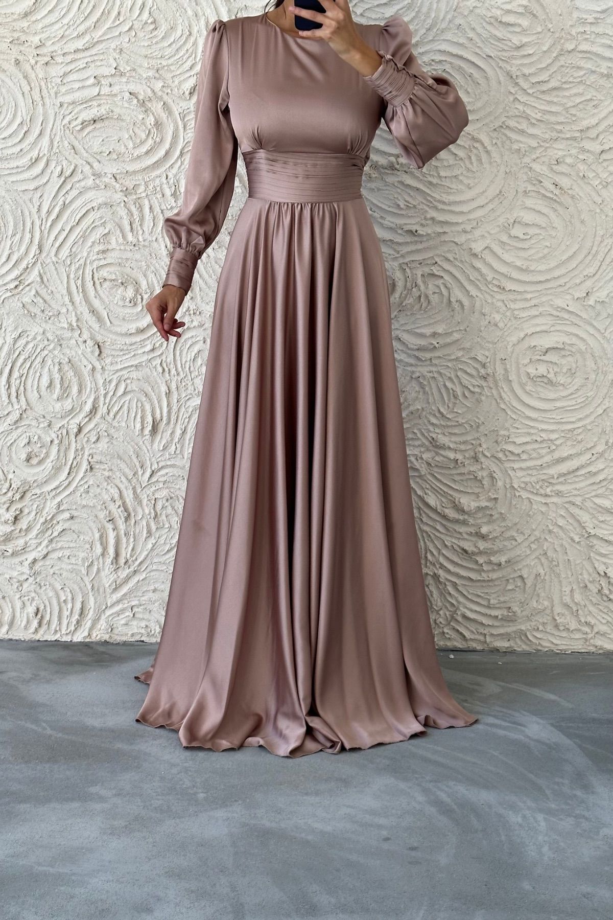 Charming Satin Belted Hijab Evening Dress - Plum